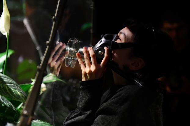 Zagreb: Instalacijom 'Disanje izvan granica' zamišlja se ljudski opstanak u svemiru