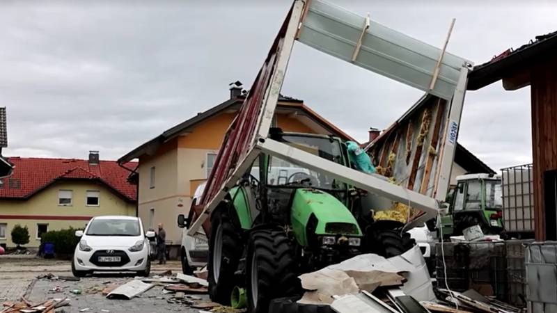 VIDEO Pogledajte što je oluja napravila u Sloveniji: Štete s
