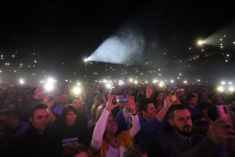 Nezaboravni koncert: Balašević oduševio u zagrebačkoj Areni