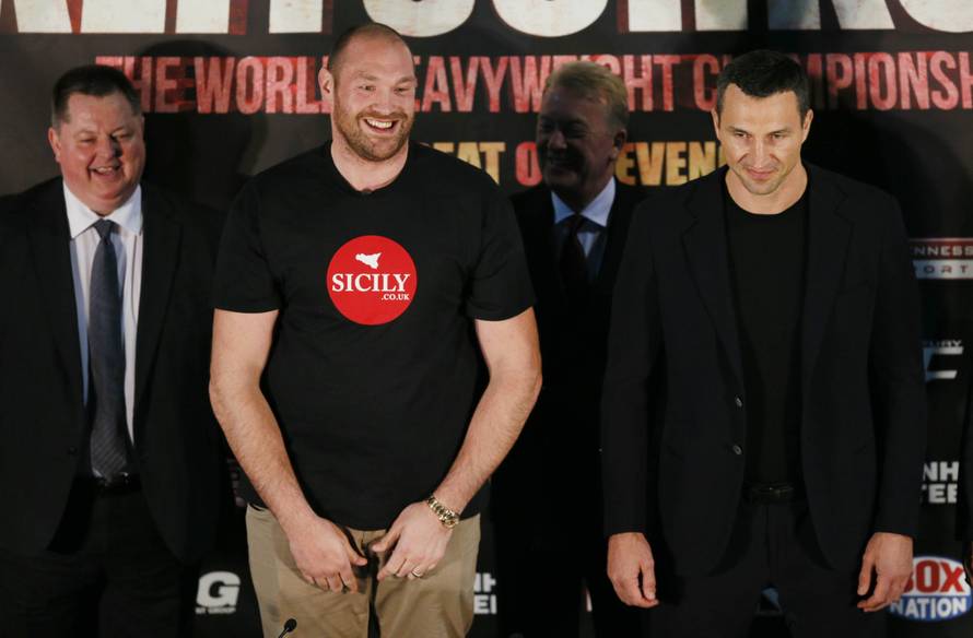 Tyson Fury & Wladimir Klitschko Head-to-Head Press Conference