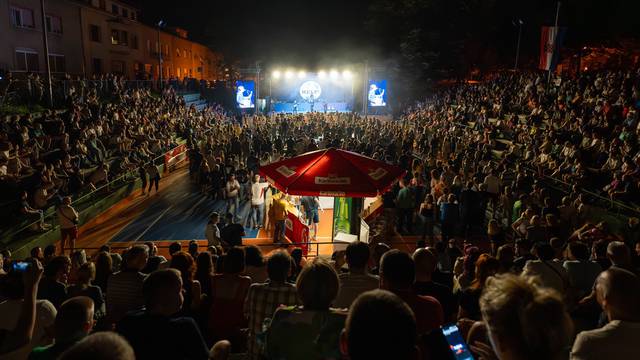Karlovac Open Air Tribute i otvorenje Međunarodnog festivala folklora