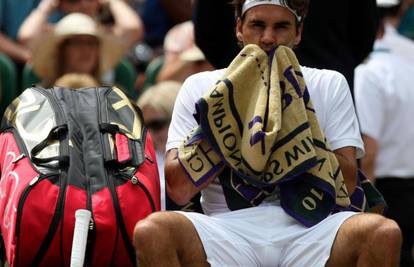 Ivo Karlović otkrio Federerovu kleptomaniju: 'Krade ručnike'