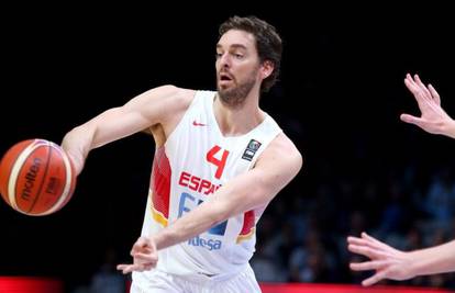 Pau Gasol skoro zakasnio na utakmicu, pa pobrao ovacije