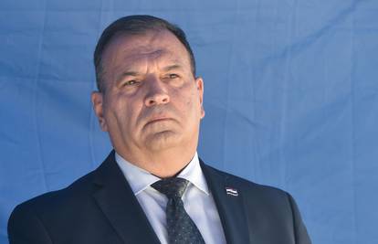 Ministar Beroš: Vjerujem da do nestašice lijekova neće doći