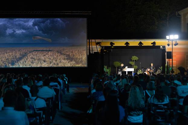 Vukovar: Svečano otvorenje Vukovar Film Festivala