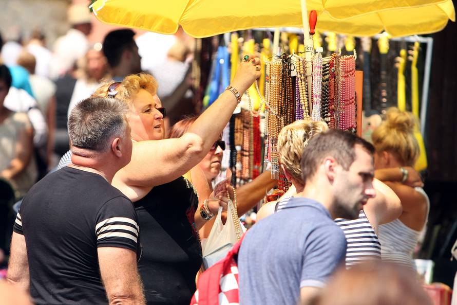 Veliki potencijal: Svetišta su popunjena, a blagajne prazne
