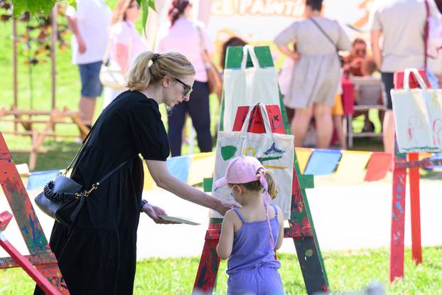 24sata Festival igračaka u Ivanić gradu 