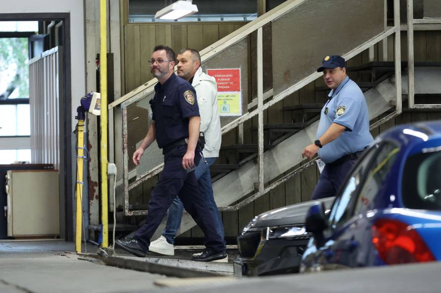 Zagreb: Dovođenje uhićenih u prostorije USKOK-a