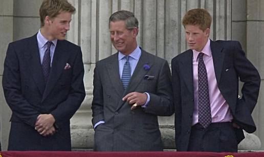 Bliži li se kraj kraljevskoj svađi?