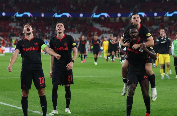 Champions League - Group D - Benfica v FC Salzburg