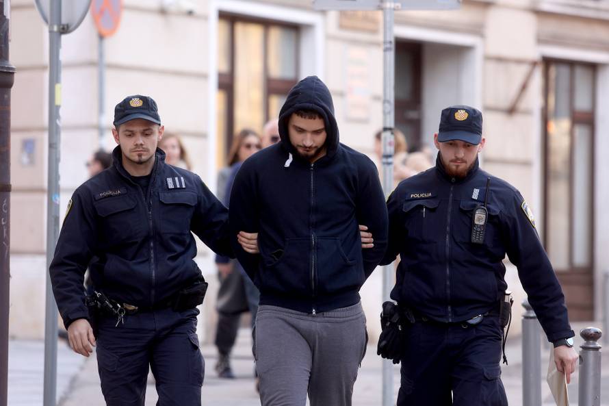 Rijeka: Privođenje Frana Brnelića, osumnjičenog za ubojstvo svoje djevojke