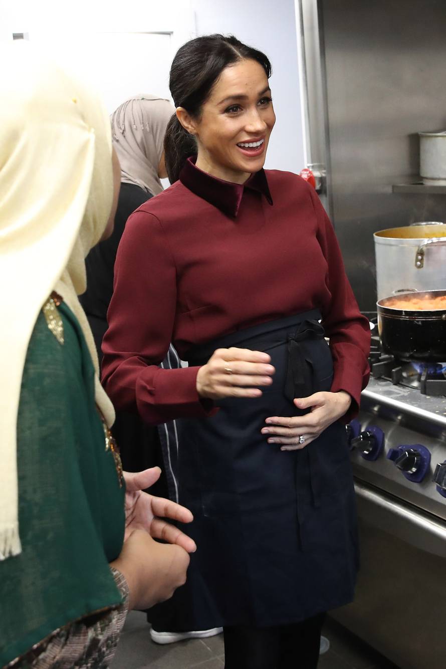 Duchess of Sussex supports cookbook
