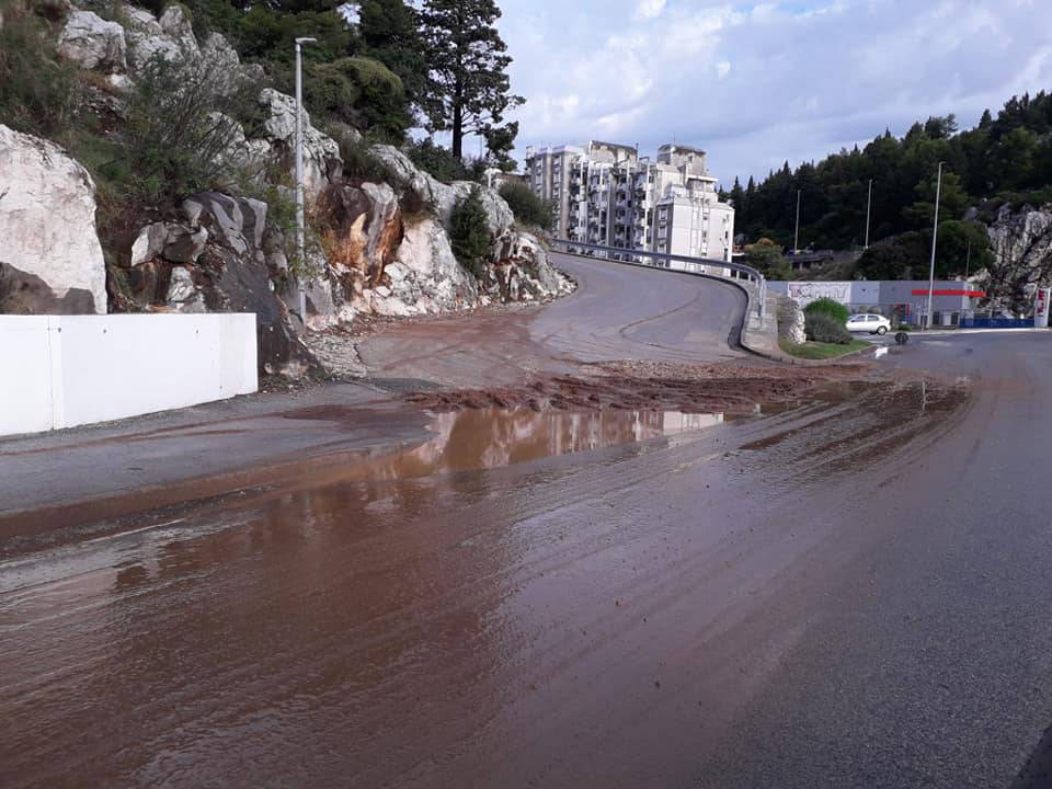 FOTO Olujno nevrijeme pogodilo Neretvu: U Pločama u kratkom roku palo čak 190 litara kiše