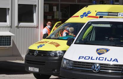 Staklenom bocom udario jednu ženu  u glavu u Splitu,  drugu vukao za kosu i tukao šakama