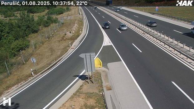 FOTO Kreće udarni vikend, kod Lučkog se zagužvalo: Kolone su prema moru, vozi se usporeno