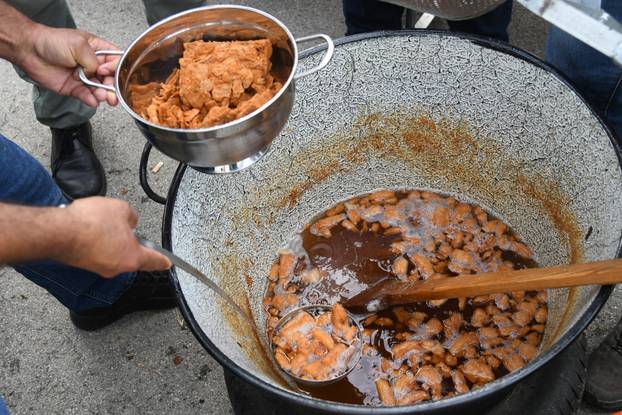 Grubišno Polje: Druga Čvarkijada privukla je veliki broj posjetitelja