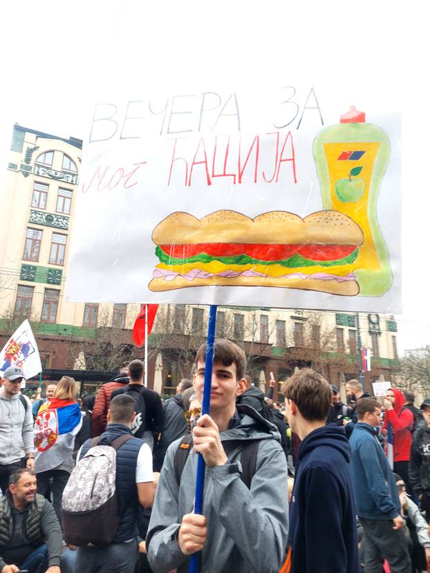 200 slika s masovnog prosvjeda