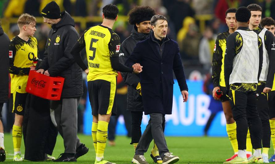 Bundesliga - Borussia Dortmund v Bayern Munich