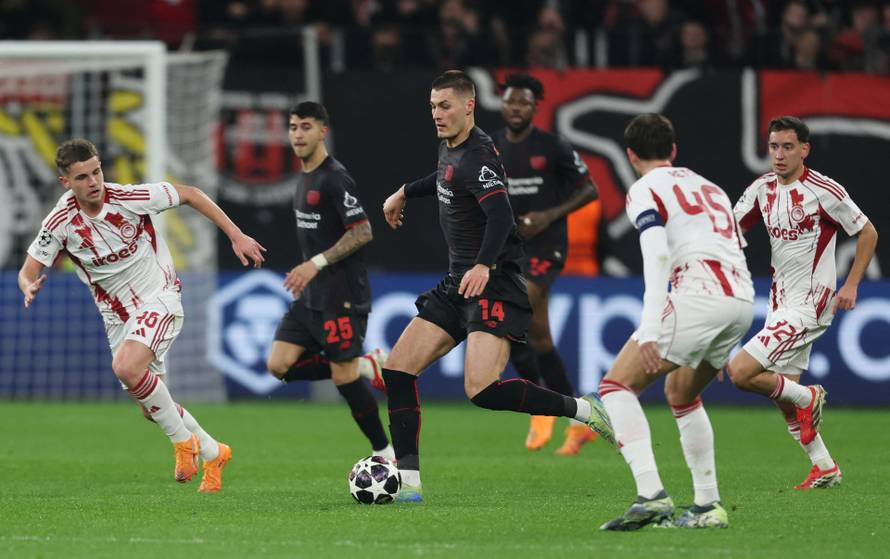 UEFA Champions League - Play Off - Second Leg - Bayer Leverkusen v Olympiacos