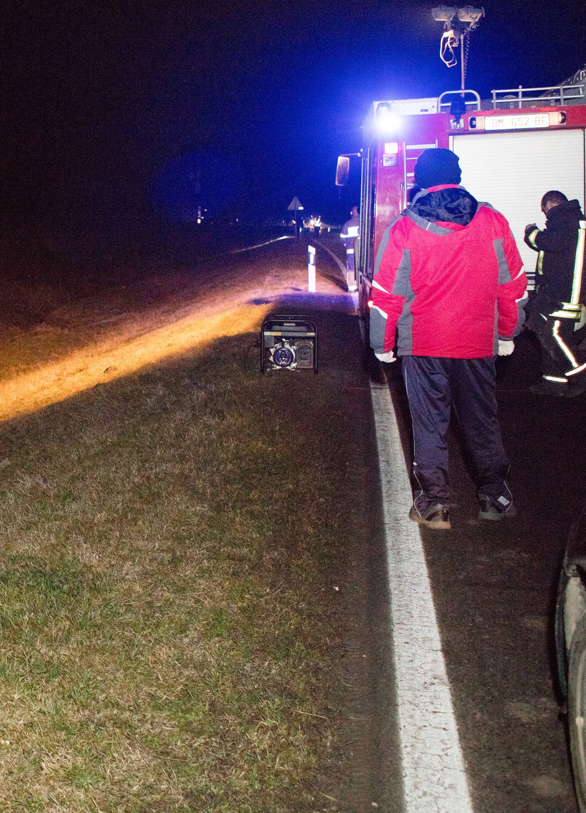 Auto sletio u kanal kod Belog Manastira, poginuo vozač (48)