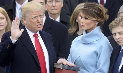 Trump: 'Izbrisat &cacute;emo radikalni islamizam, nas &cacute;e &scaron;tititi Bog!'