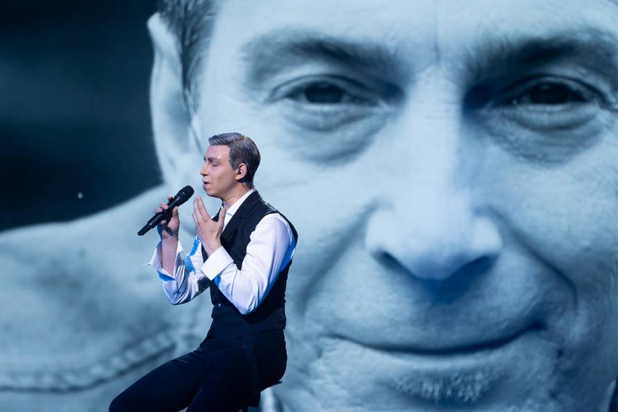 Alen Bičević nam otkriva: 'Ne prođe niti jedna svadba da me ne traže da pjevam Gabi Novak'