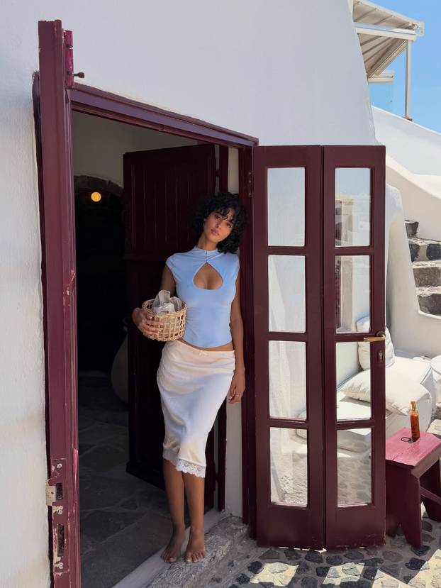 FOTO Seksi Rita raskošne obline pokazuje u mini bikinijima: Ocijenite badiće od 1 do 10!