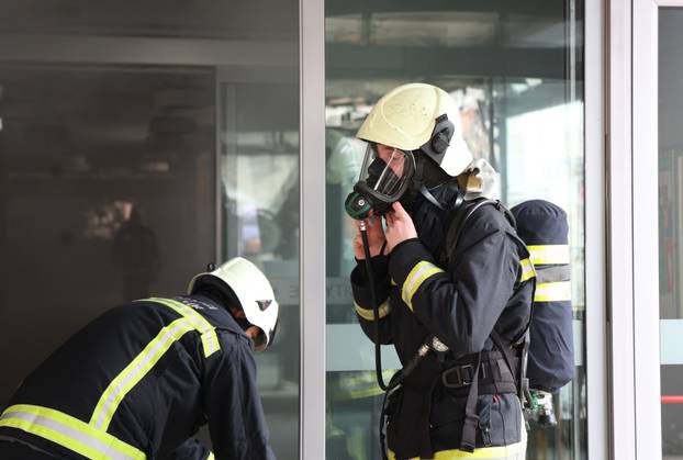 Šibenik: U robnoj ku?i City life u centru grada izbio požar