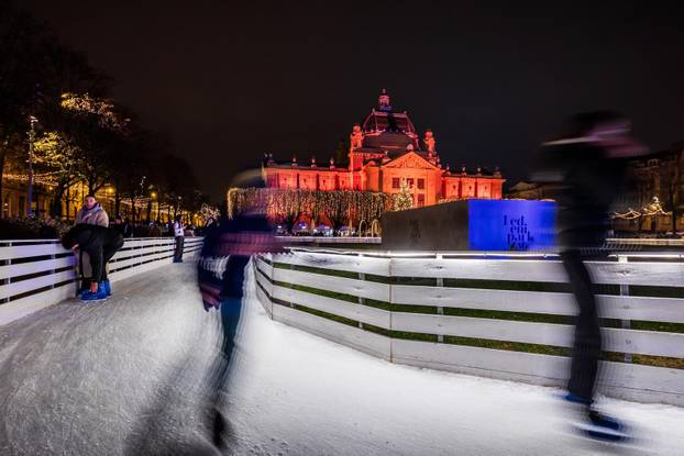 Zagreb: Ugođaj na Zagrebačkom Adventu