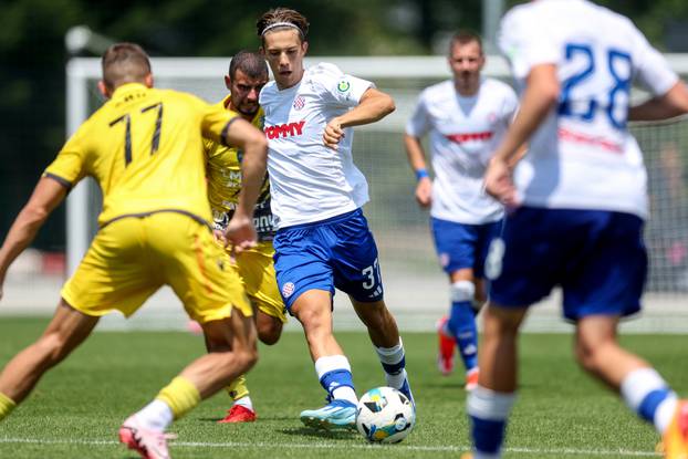 Radomlje: Prijateljska utakmica Rukh Lavov - Hajduk