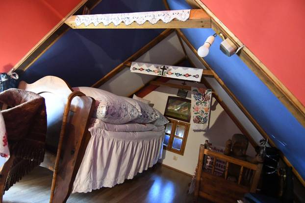 Podravske Sesvete: Umjetnička etno kuća Luka