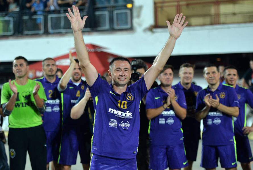 Spektakl na Šalati: Oprostio se Franja, Boysi rasplakali Shalu