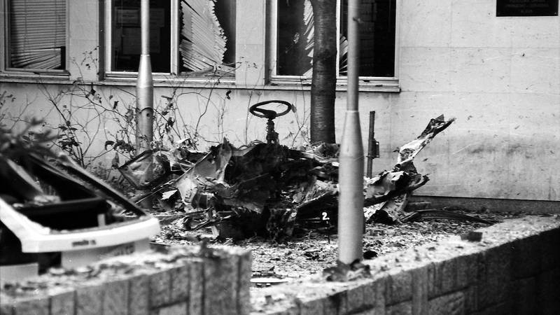 FOTO 31 godina od tragedije u Rijeci: Bombaš samoubojica raznio se ispred zgrade policije