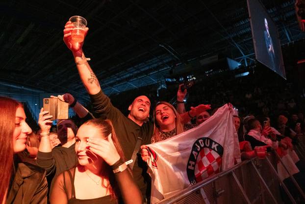Drazen Zečić nastupio na 13. Hrvatskoj noći u Frankfurtu