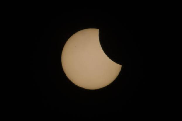 Pogled na djelomi?nu pomr?inu Sunca iz Zagreba