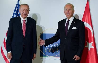 Erdogan Bidenu: Vrijeme je za ukidanje nepravednih sankcija vojnoj industriji