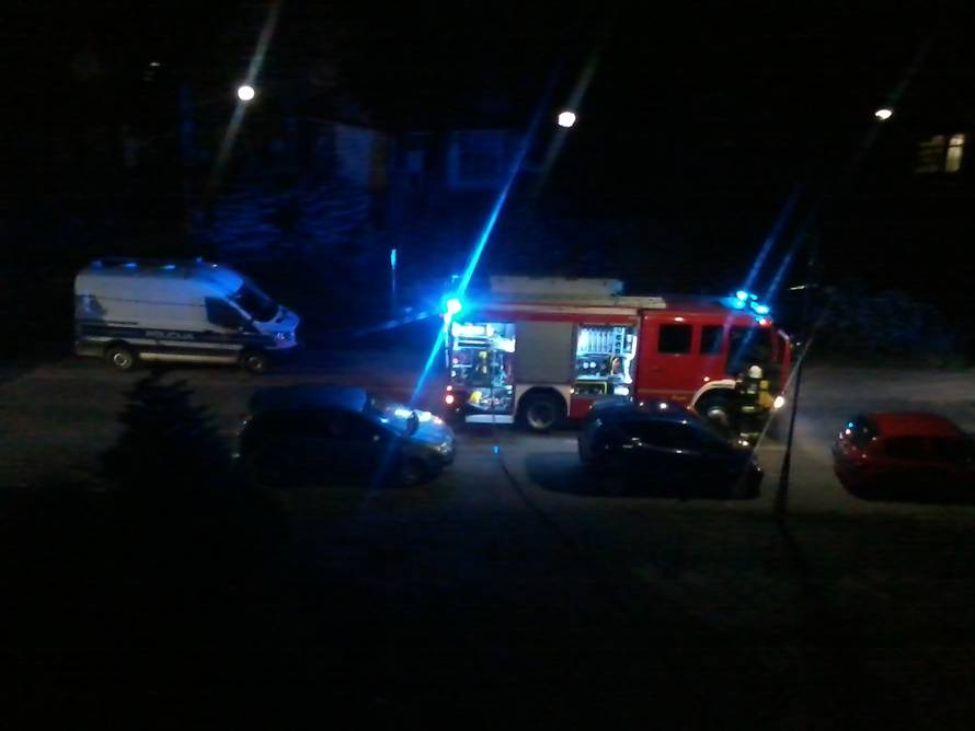 Sisak: Planuo stan, svi stanari morali bježati iz zgrade