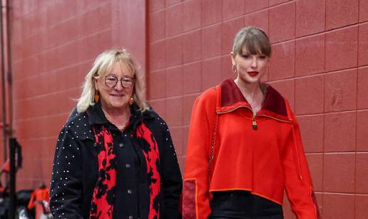 Donna Kelce komentirala vjen&ccaron;anje Taylor Swift i njenog sina Travisa: Evo &scaron;to je rekla