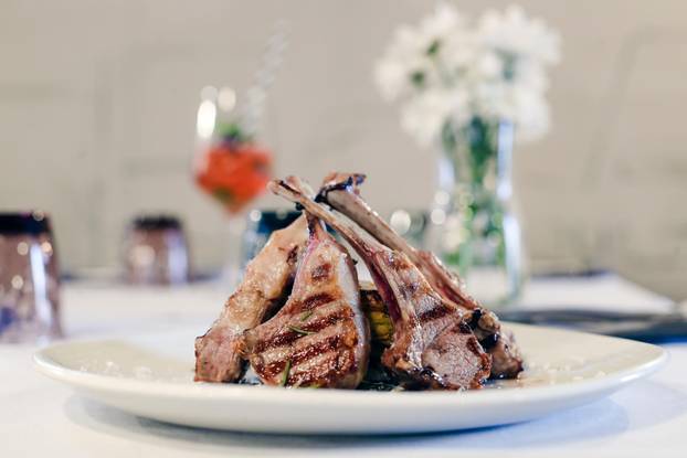 Zagreb: Priprema jela u restoranu Boban i chef Branko Kusovac