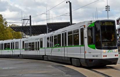 Urnebesno: On je najsmješniji vozač tramvaja na svijetu