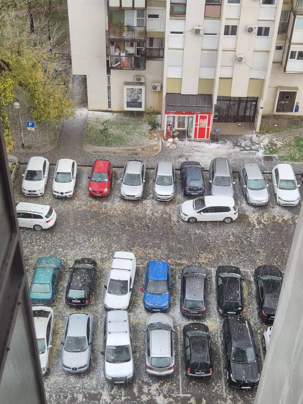 FOTO Ludo vrijeme u Hrvatskoj: Na sjeveru oluja s tučom, jug se kupa, osvanula  je i duga...