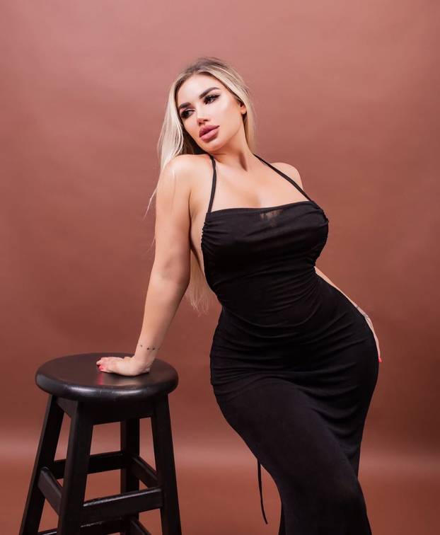 FOTO Mlada mama pokazala sve: Pogledajte zašto je Alina hit na društvenim mrežama...