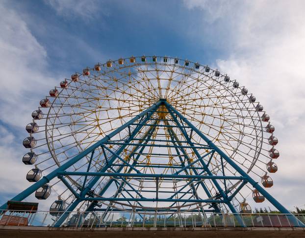 The,Big,Ferris,Wheel,Of,Mtatsminda,Amusement,Park,In,Tbilisi.