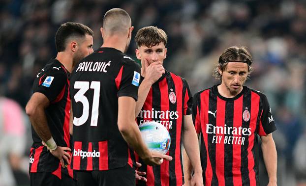 Serie A - Juventus v AC Milan