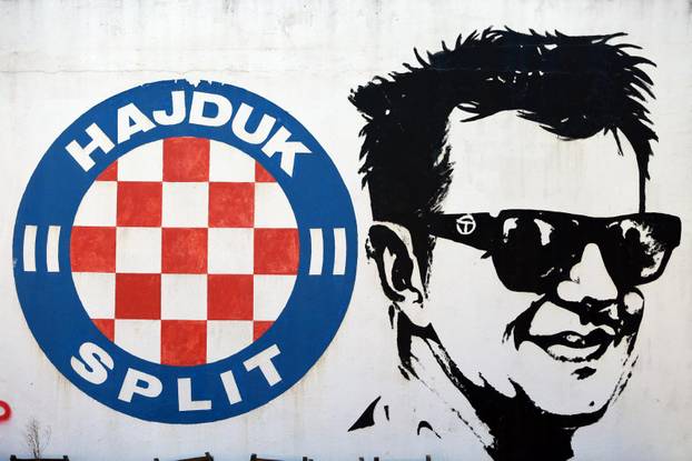 Split: Torcidini grafiti posve?eni Hajduku