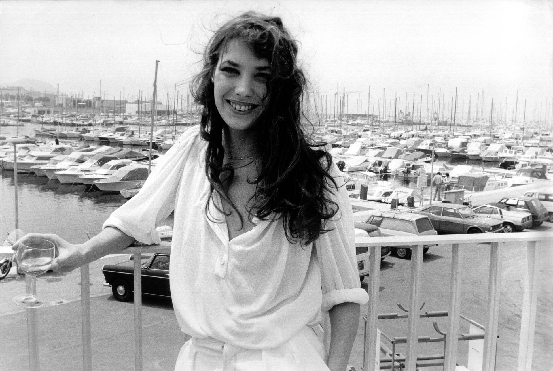 storyeditor/2023-07-17/1977_JANE_BIRKIN_MARSEILLE_01-1.jpg