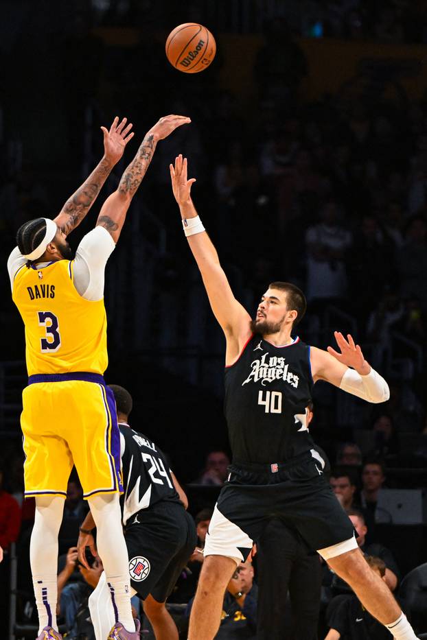 NBA: Los Angeles Clippers at Los Angeles Lakers