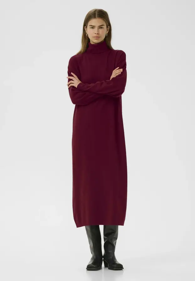 Pregledali smo ponudu za vas! Super haljine od pletiva i vune