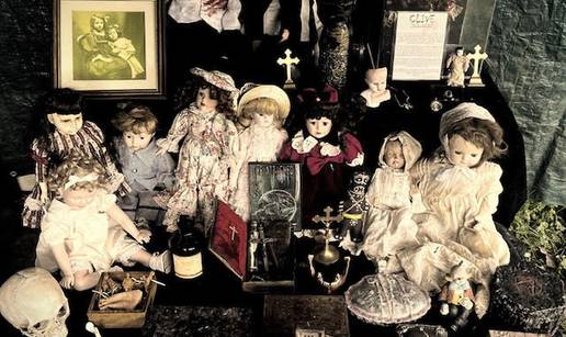 FOTO Ovo selo skriva mra&ccaron;nu povijest: 'Tu je najve&cacute;a zbirka vje&scaron;ti&ccaron;jih predmeta i duh &zcaron;ene'