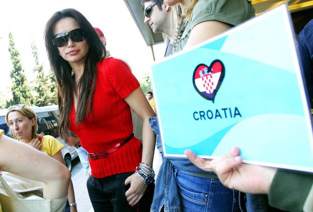 ARHIVA - Eurovizija 2006., Severina s pjesmom 'Moja štikla' 13., Lordi pobjednici